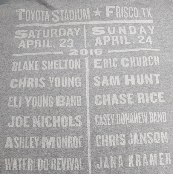 Off The Rails 2016 Country Music Festival With Line Up on Back XL - Picture 10 of 11